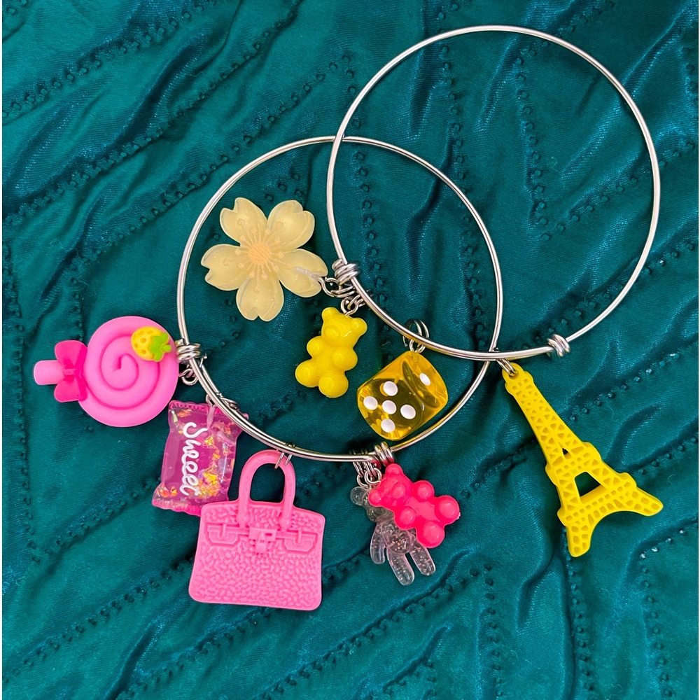 🩷Pinky Yellow wire bracelets 💛
